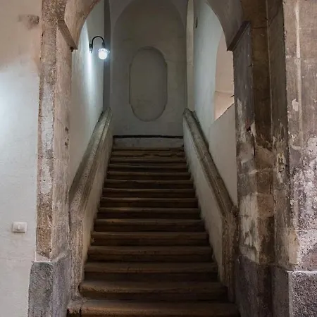 Apartmán Garibaldi House *
