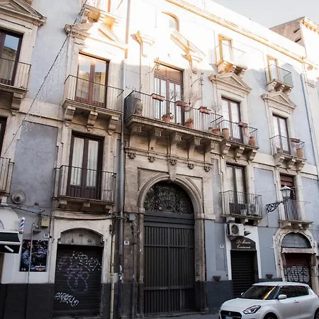 Garibaldi House *